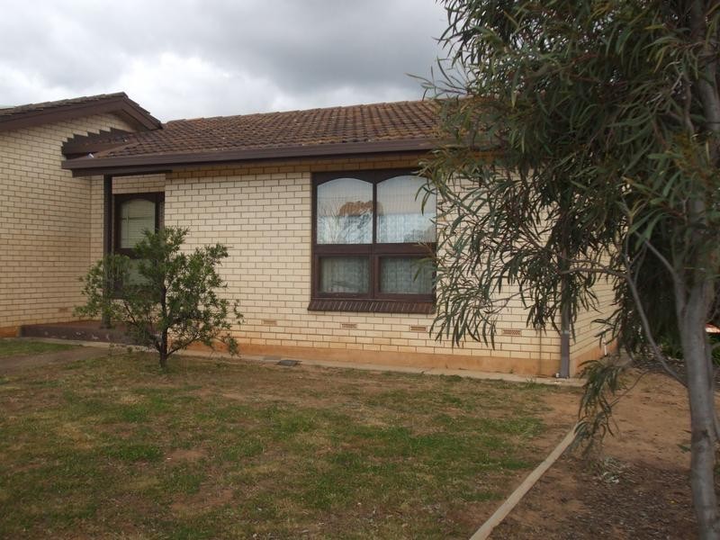 1/8 Emlyn Avenue, Salisbury SA 5108