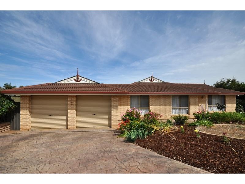 9 Gully Drive, Gulfview Heights SA 5096