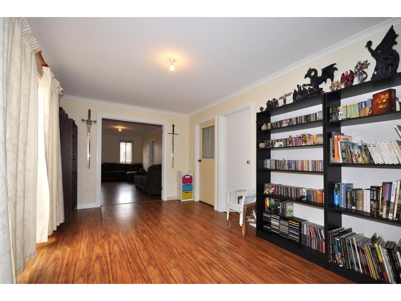 69 Castle Drive, Burton SA 5110