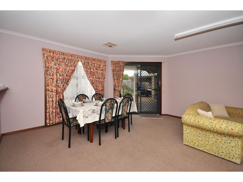 11 Lakeview Drive, Parafield Gardens SA 5107