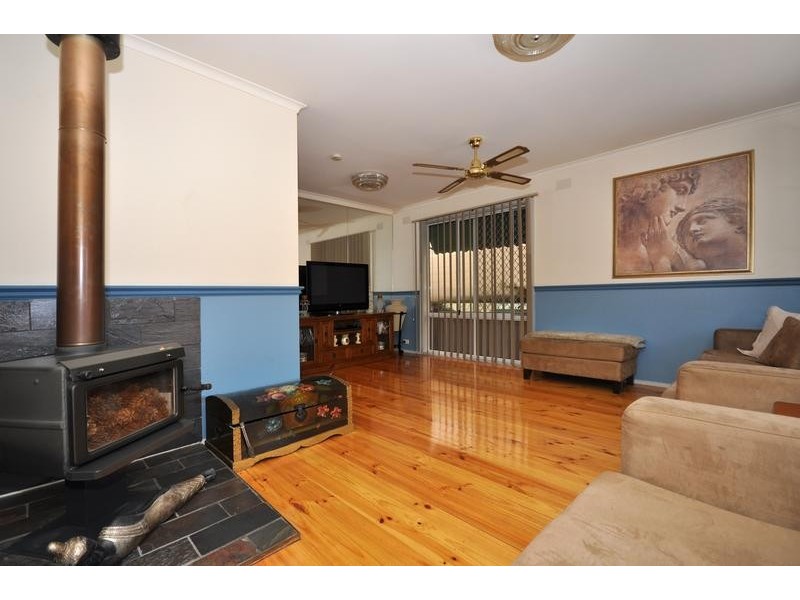10 Lynton Street, Salisbury East SA 5109