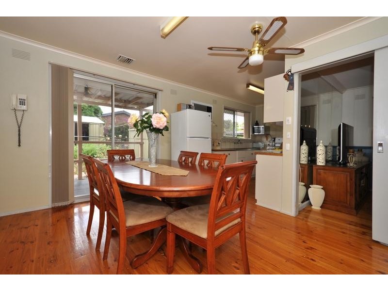 10 Lynton Street, Salisbury East SA 5109
