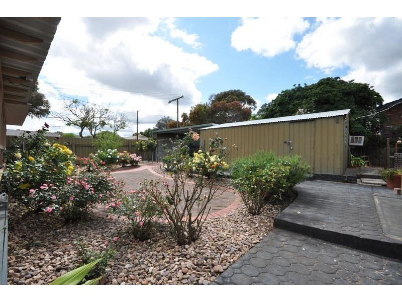 10 Lynton Street, Salisbury East SA 5109