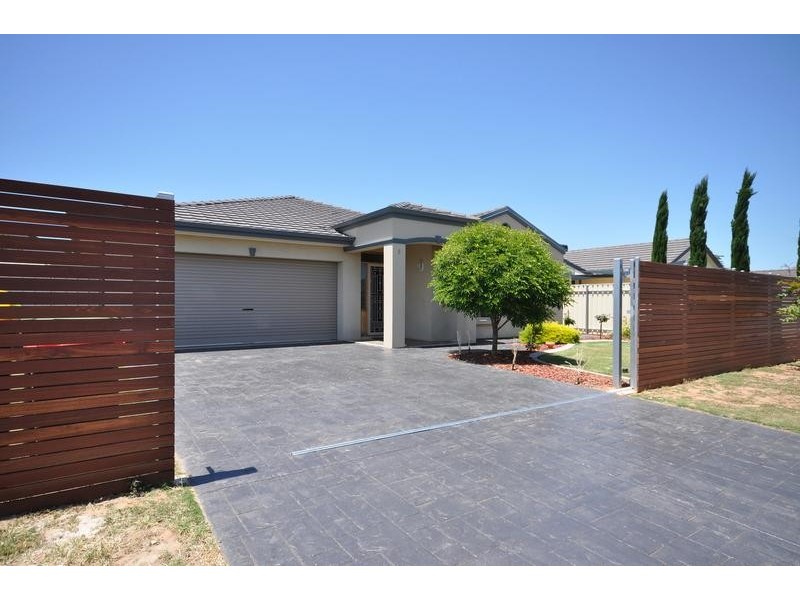 9 Canterbury Place, Burton SA 5110