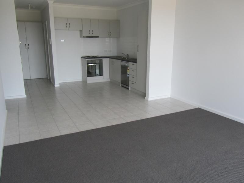 12/99 Elder Drive, Mawson Lakes SA 5095