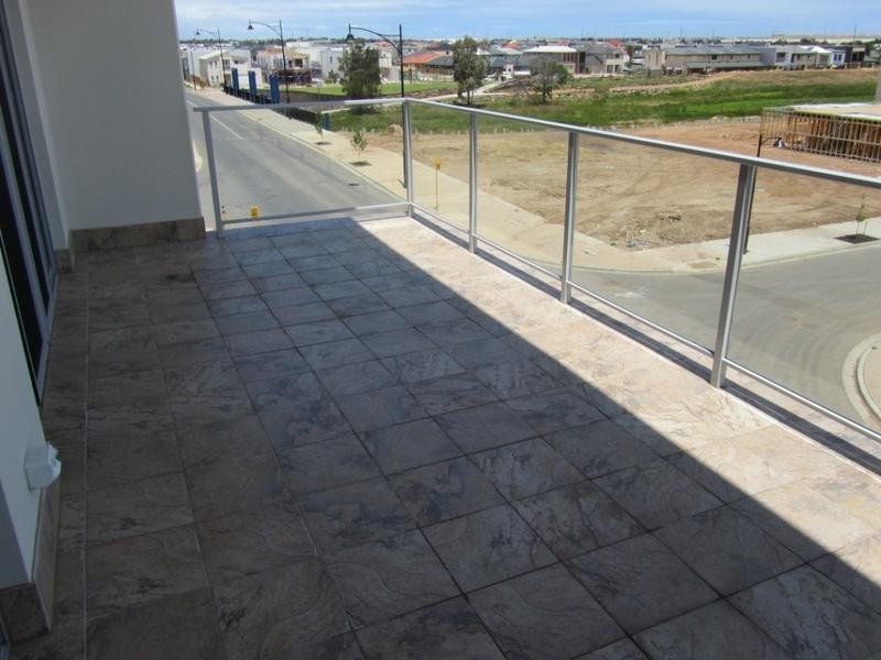 12/99 Elder Drive, Mawson Lakes SA 5095