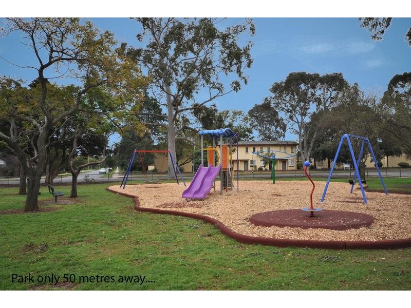 18 Enford Street, Elizabeth SA 5112