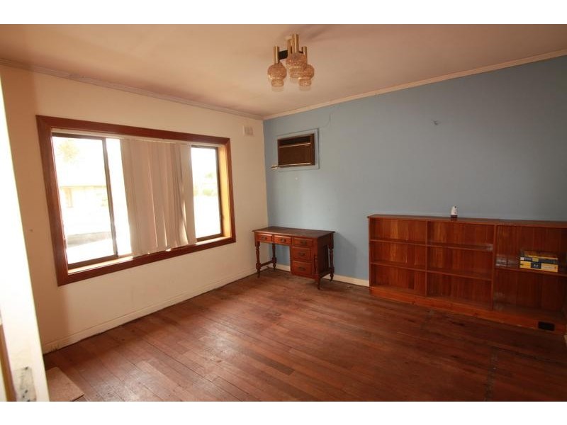 14 Douglas Road, Salisbury East SA 5109