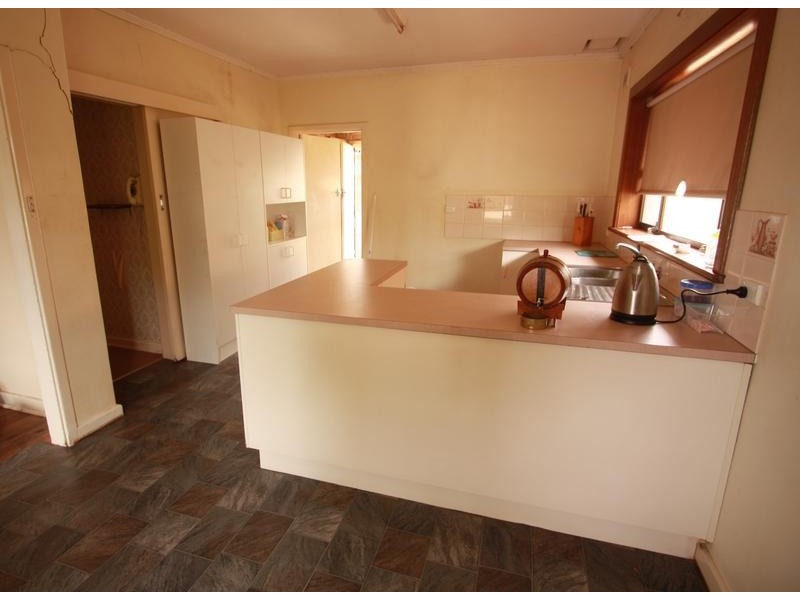 14 Douglas Road, Salisbury East SA 5109