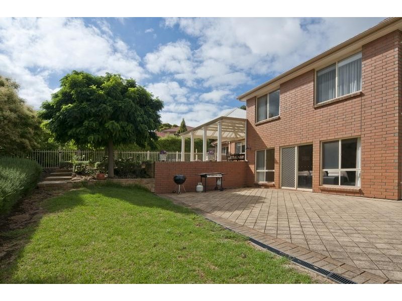 5 Castle Eaton Street, Golden Grove SA 5125