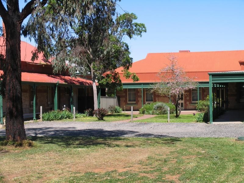 92 Shepherdson Rd, Parafield Gardens SA 5107