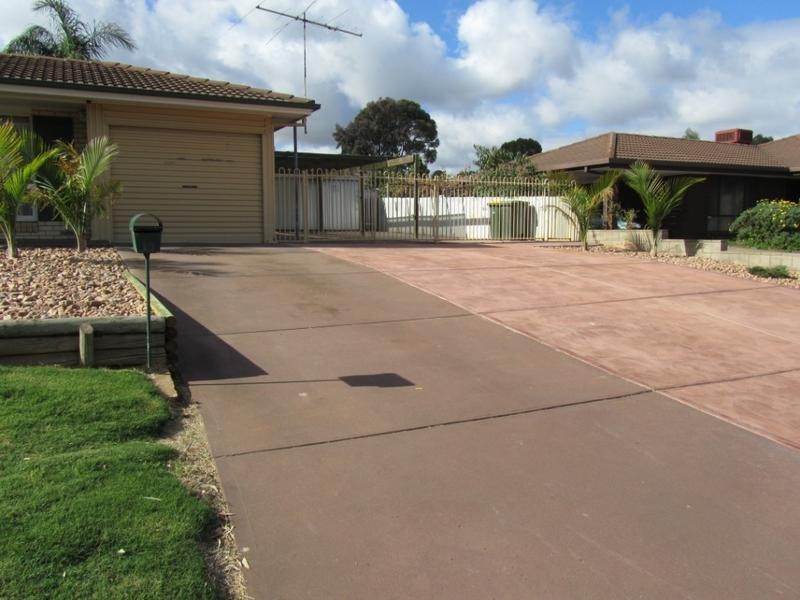 10 Christine Avenue, Hillbank SA 5112