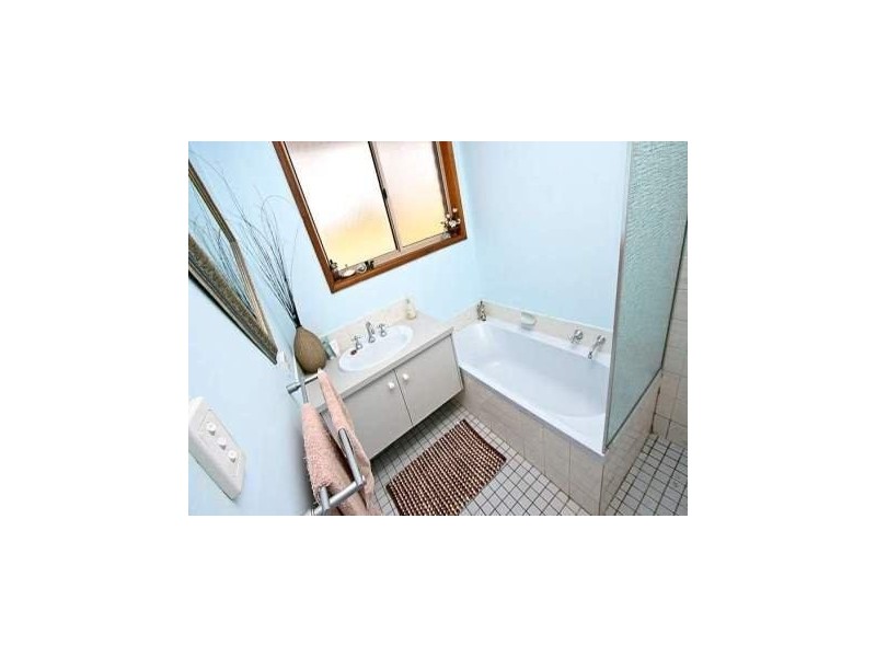 43 President Avenue, Andrews Farm SA 5114