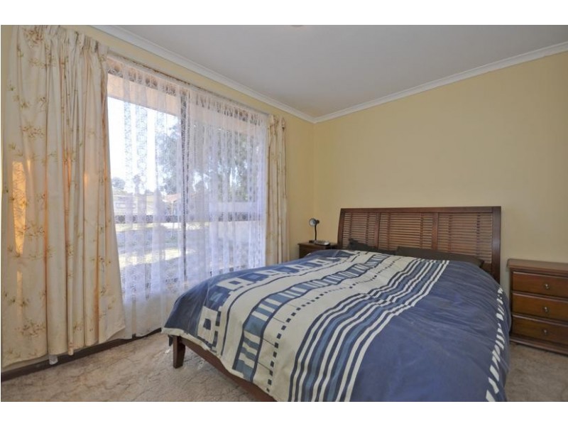 8 Swaine Avenue, Paralowie SA 5108