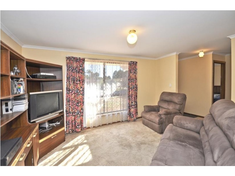 8 Swaine Avenue, Paralowie SA 5108