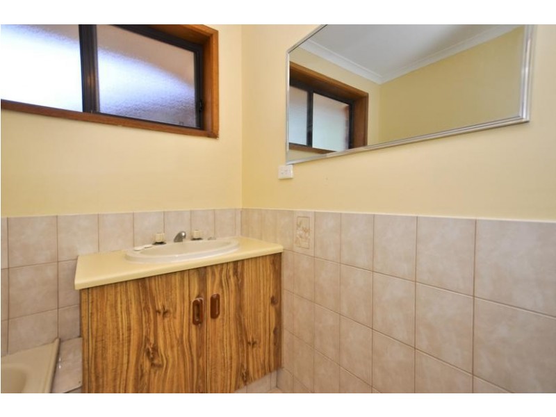 8 Swaine Avenue, Paralowie SA 5108