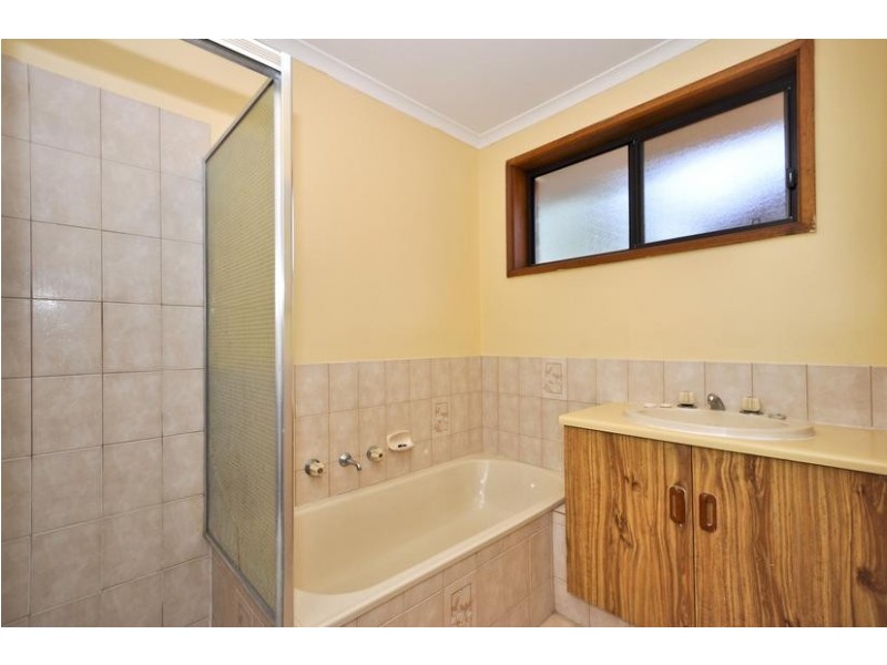 8 Swaine Avenue, Paralowie SA 5108