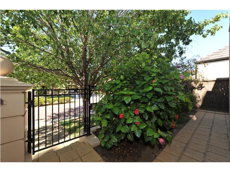 2C Stanford Avenue, Novar Gardens SA 5040