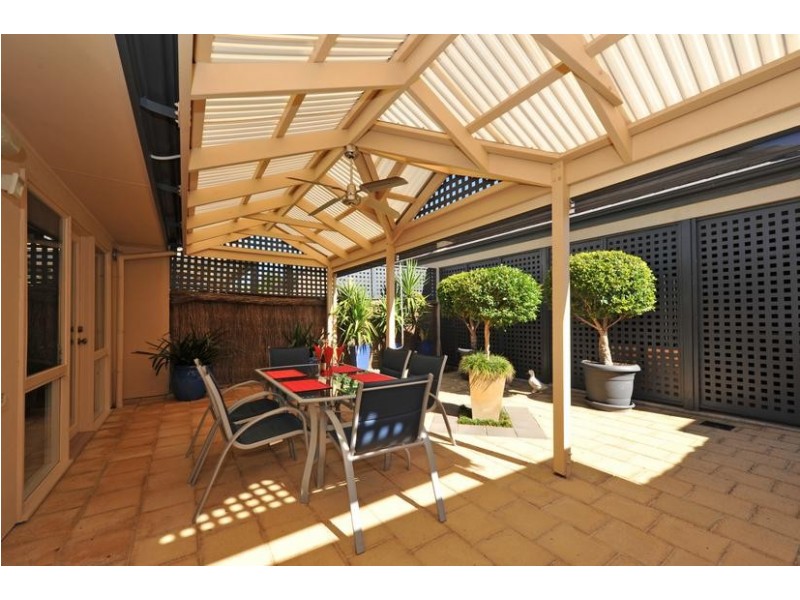 2C Stanford Avenue, Novar Gardens SA 5040