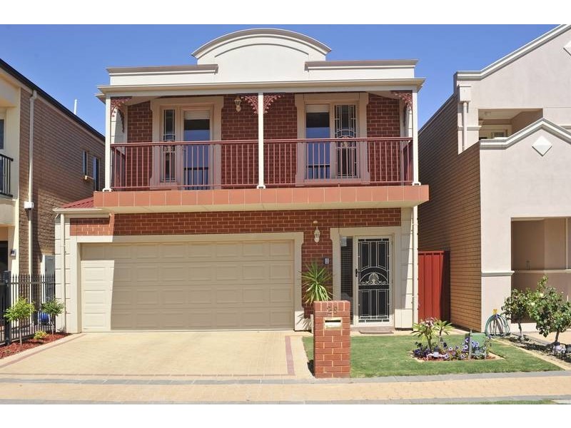 28 Lomond Circuit, Mawson Lakes SA 5095