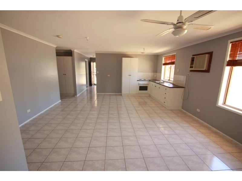 46 Sterling Court, Smithfield Plains SA 5114