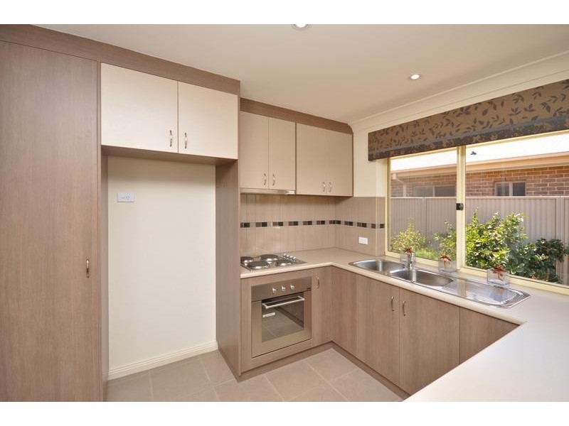 190 President Avenue, Andrews Farm SA 5114