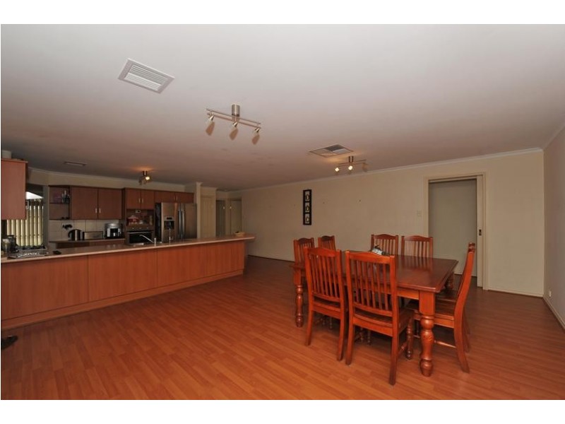 4 Emu Court, Paralowie SA 5108
