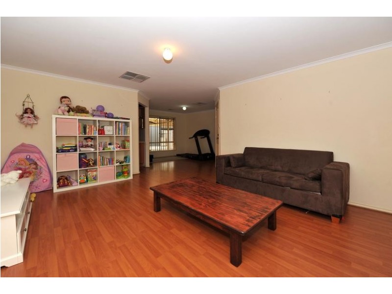 4 Emu Court, Paralowie SA 5108