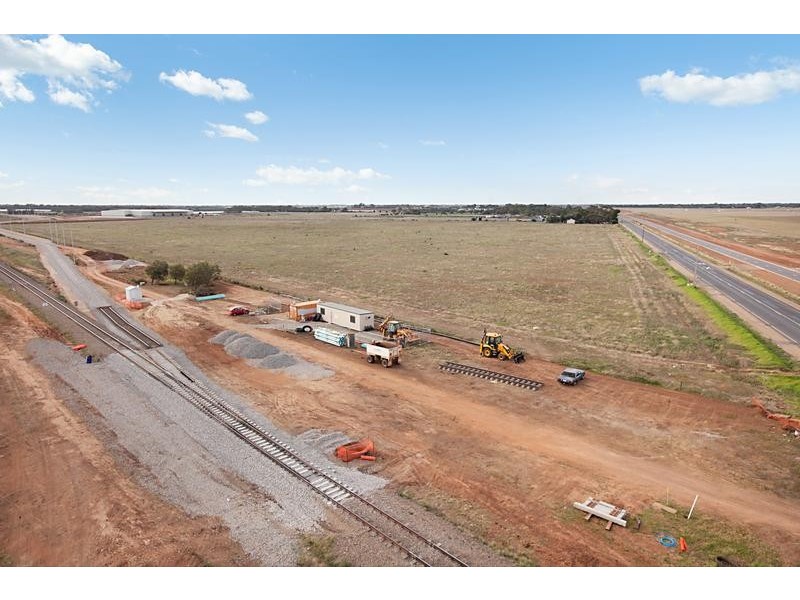 Lt 21 & 98 Heaslip Road, Penfield SA 5121