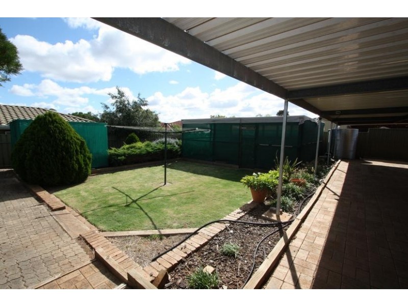 4 St Johns Court, Blakeview SA 5114