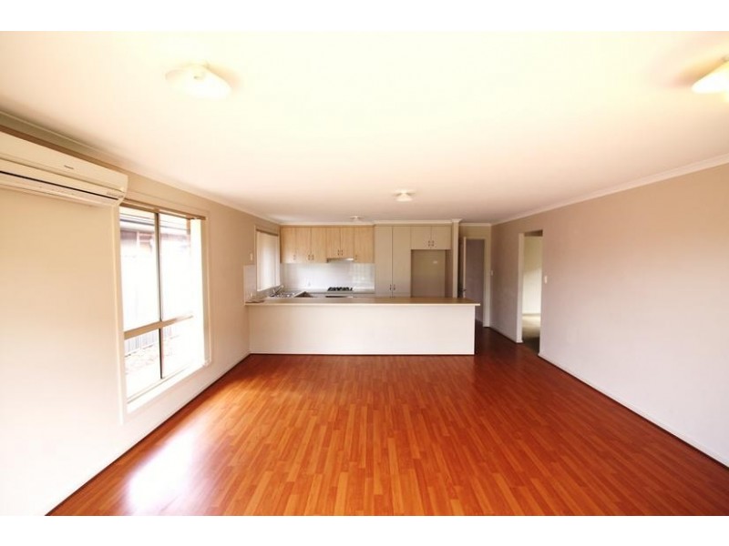 12 Almond Circuit, Munno Para West SA 5115