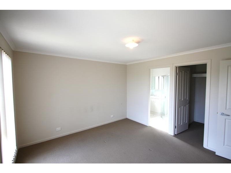 12 Almond Circuit, Munno Para West SA 5115