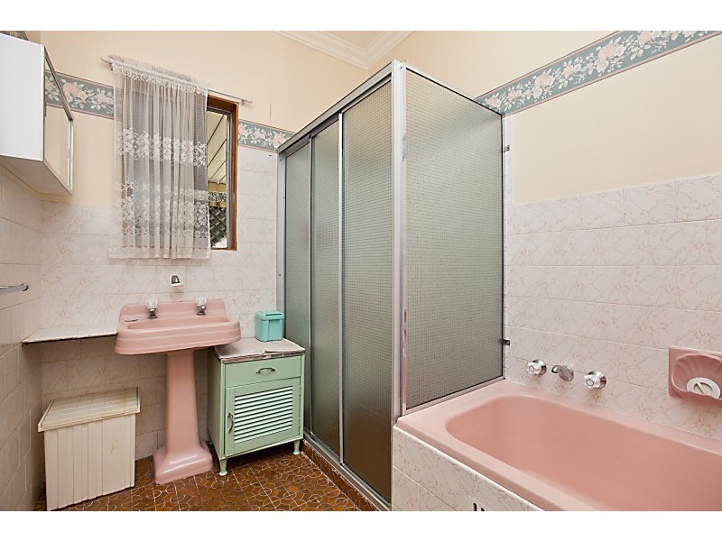 22 Winklebury Road, Elizabeth Vale SA 5112