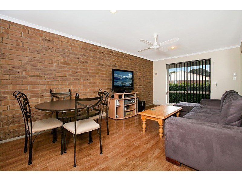 12/4 Clapton Drive, Paralowie SA 5108