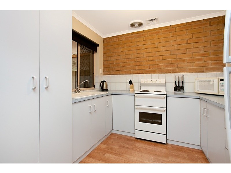 12/4 Clapton Drive, Paralowie SA 5108