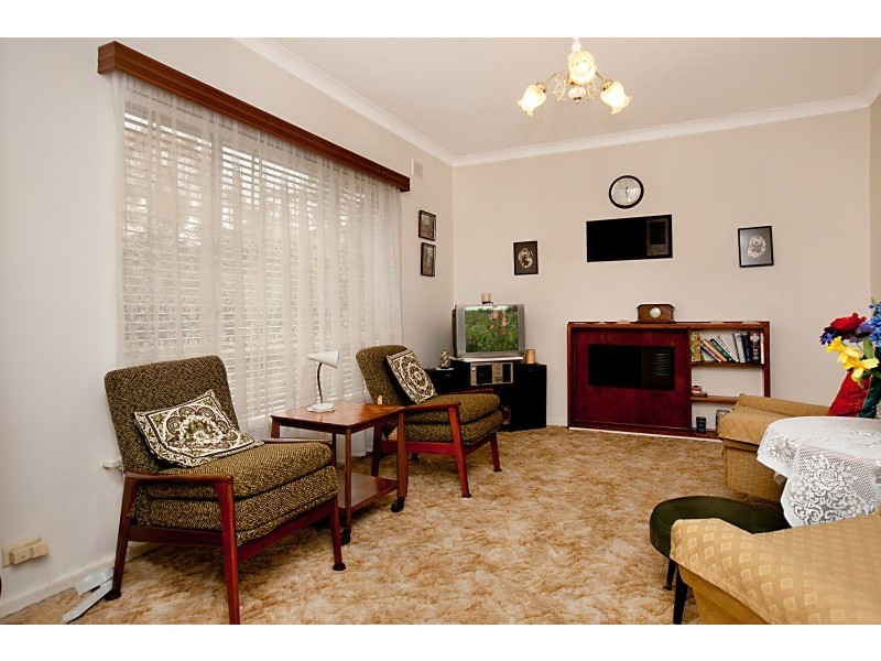 37 Rialto Avenue, Para Hills SA 5096