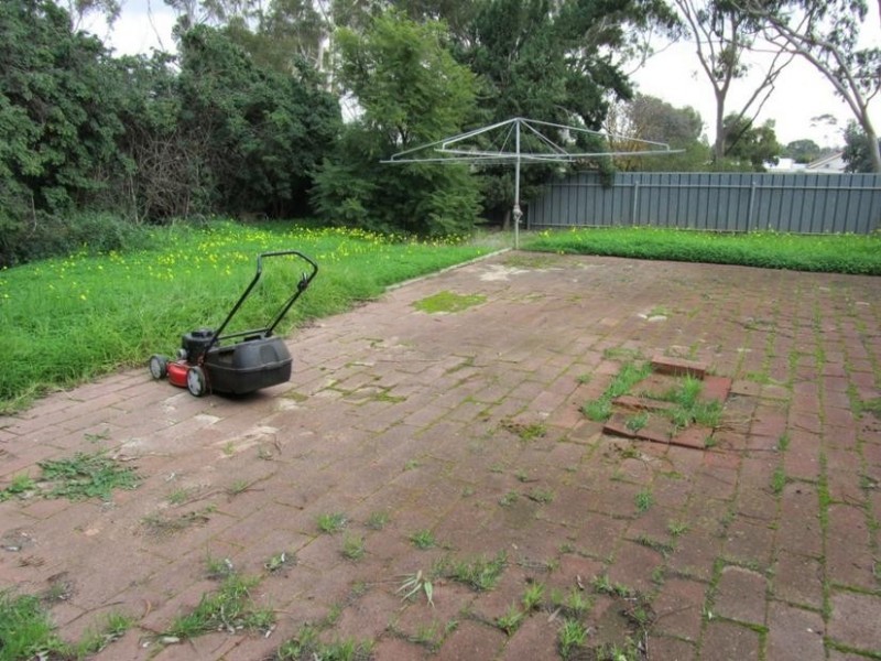 27 Garnet Drive, Salisbury East SA 5109