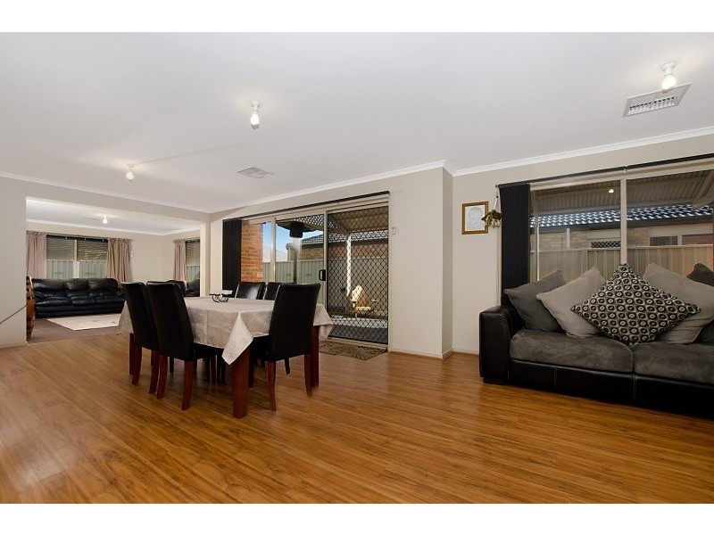 42 Banff Street, Burton SA 5110