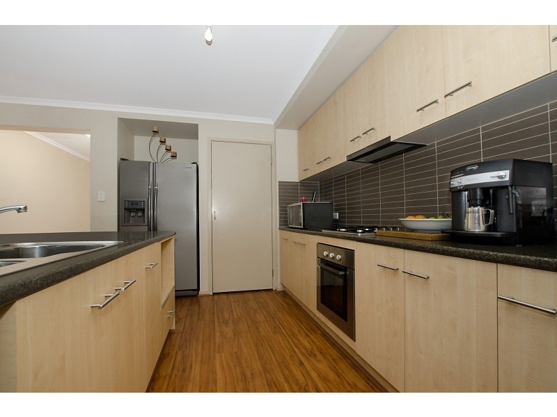 42 Banff Street, Burton SA 5110