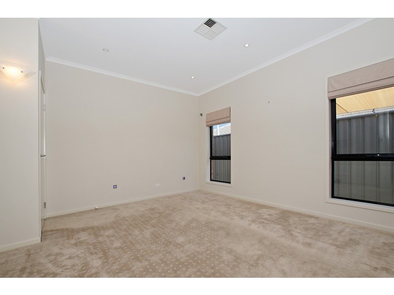 10 Lakeridge Circuit, Burton SA 5110