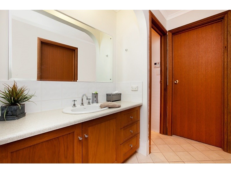 31 Mayfred Avenue, Hope Valley SA 5090