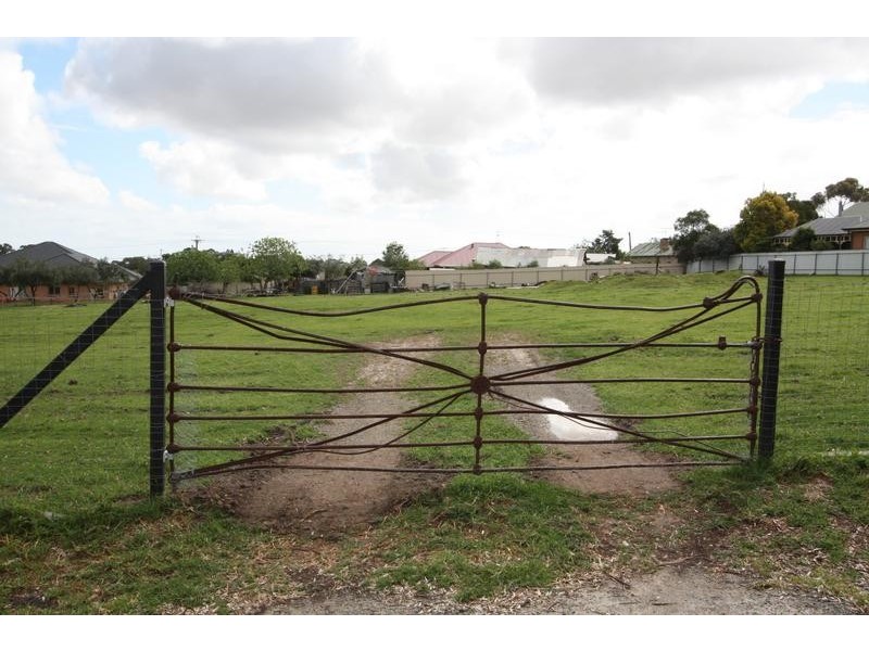 31 Mayfred Avenue, Hope Valley SA 5090