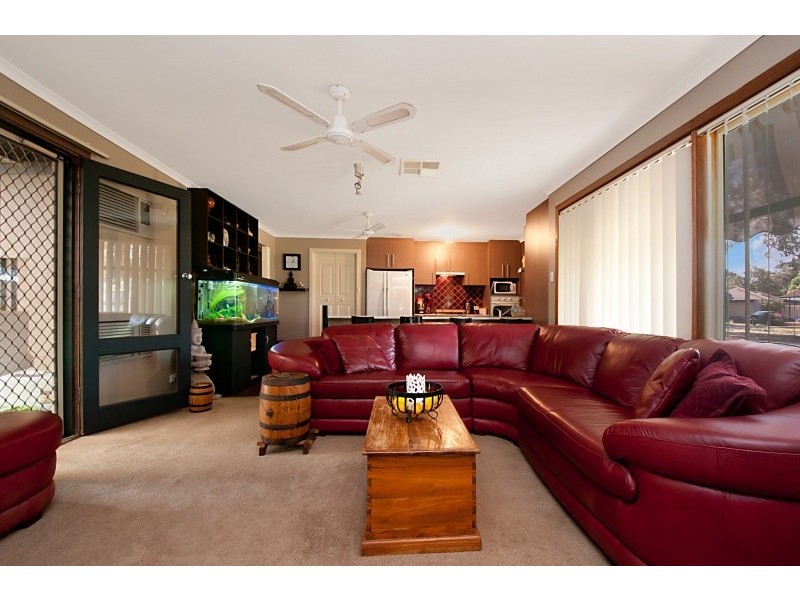 13 Closeburn Crescent, Salisbury Park SA 5109
