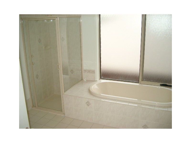 7 Lakeview Drive, Parafield Gardens SA 5107