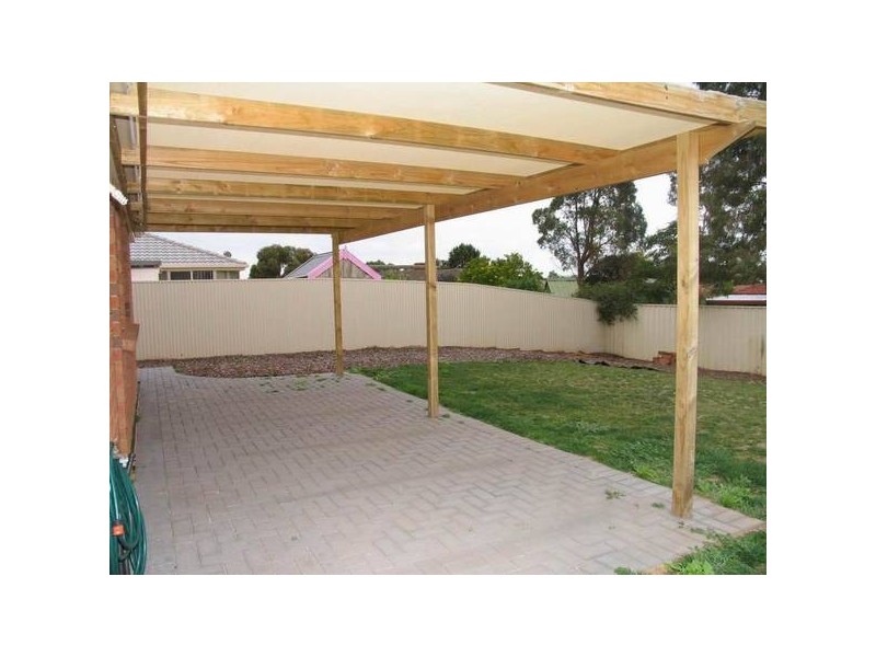 9 Baron Road, Blakeview SA 5114