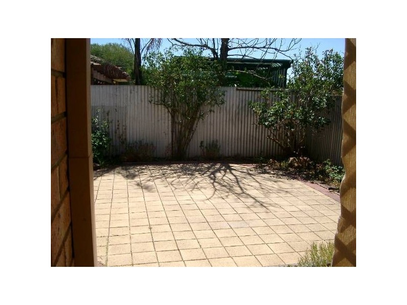 68 Canterbury Drive, Salisbury Heights SA 5109