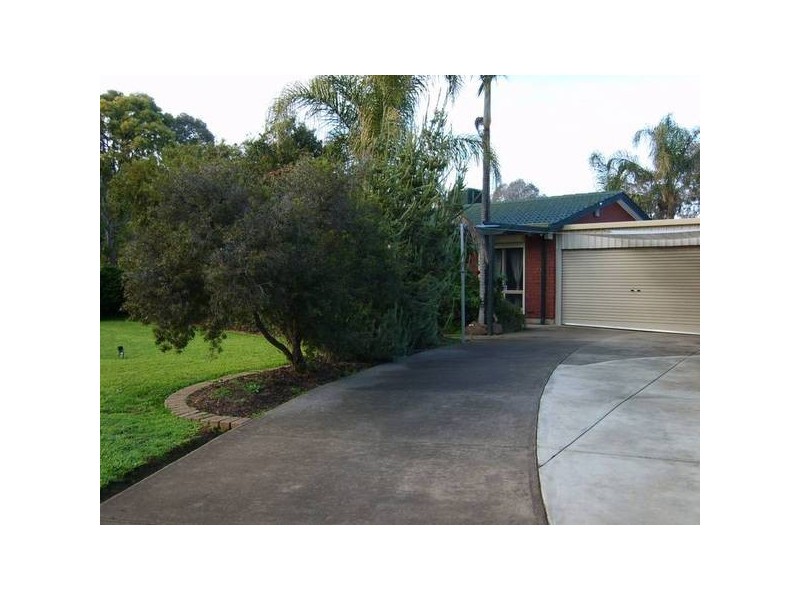 9 St Peters Place, Salisbury Downs SA 5108