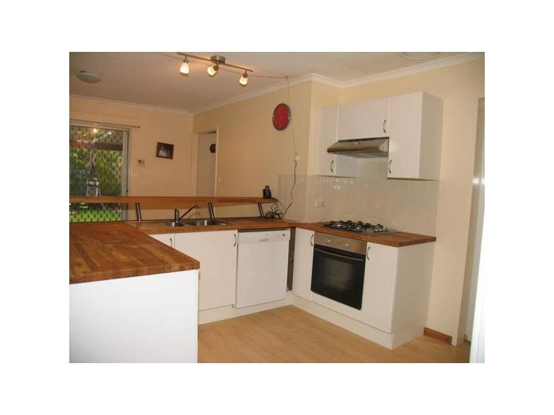 11 Chartwell Crescent, Paralowie SA 5108