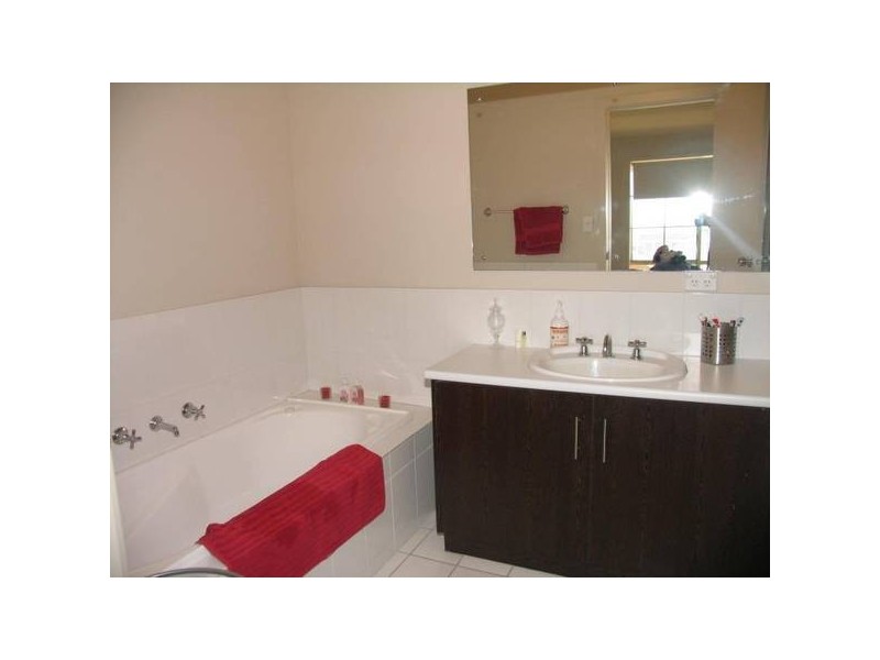 26 Hughes Court, Walkley Heights SA 5098