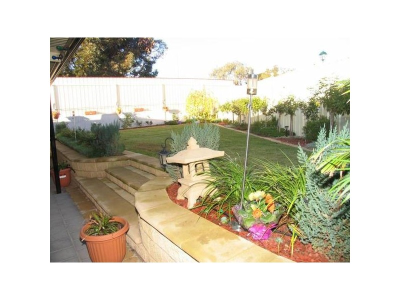 Linear Crescent, Walkley Heights SA 5098